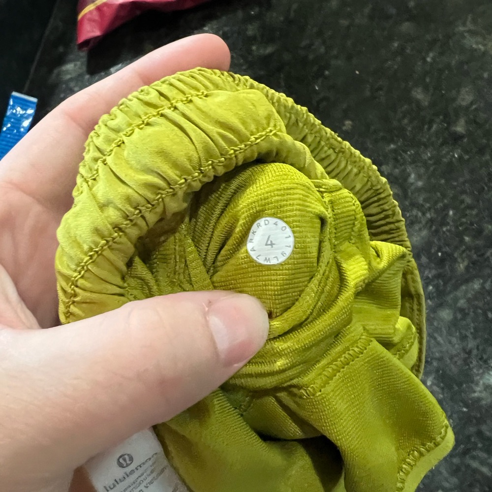 lululemon shorts - Picture 5 of 5